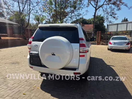 Picture of Toyota Prado 2017