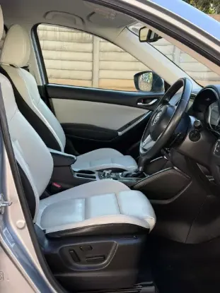 Picture of Mazda CX-5 2016