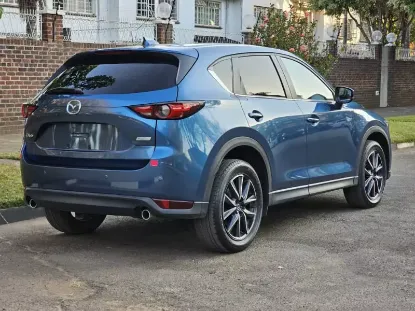 Picture of Mazda CX-5 2017
