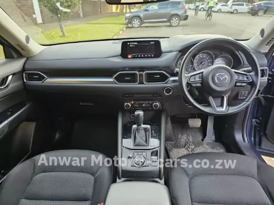 Picture of Mazda CX-5 2017