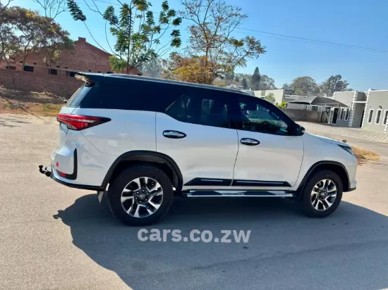 Picture of Toyota Fortuner 2024