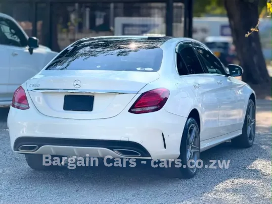 Picture of Mercedes Benz C-Class 2014
