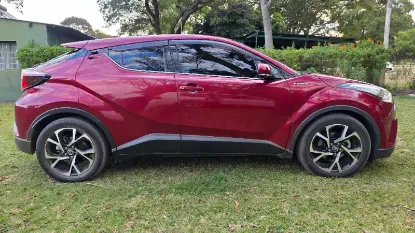 Picture of Toyota C-HR 2017