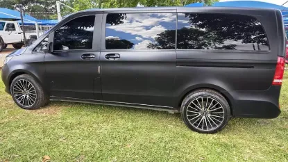 Picture of Mercedes Benz V-Class 2015