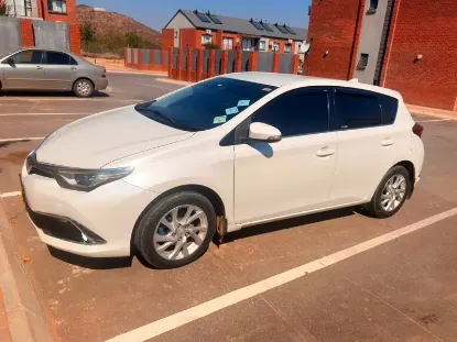 Picture of Toyota Auris 2016
