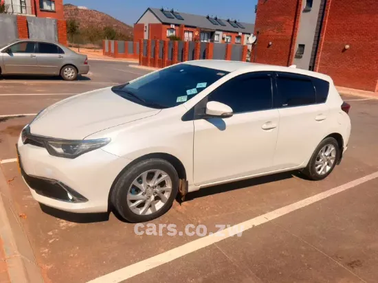 Picture of Toyota Auris 2016