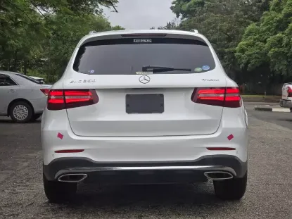 Picture of Mercedes Benz GLC 2017
