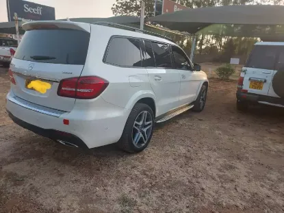 Picture of Mercedes Benz GLS 2017