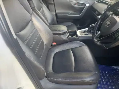 Picture of Toyota Rav4 2019