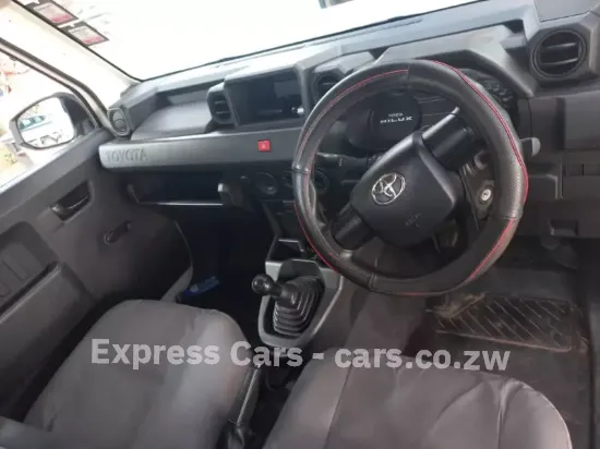 Picture of Toyota Hilux 2024