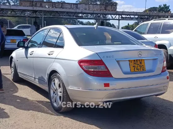 Picture of Mercedes Benz C-Class 2010