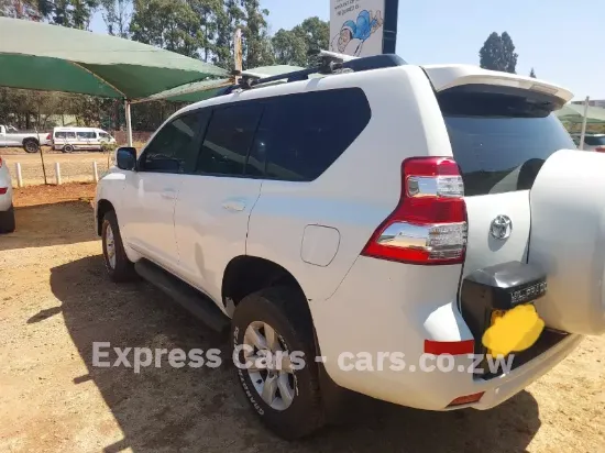 Picture of Toyota Land Cruiser 2016