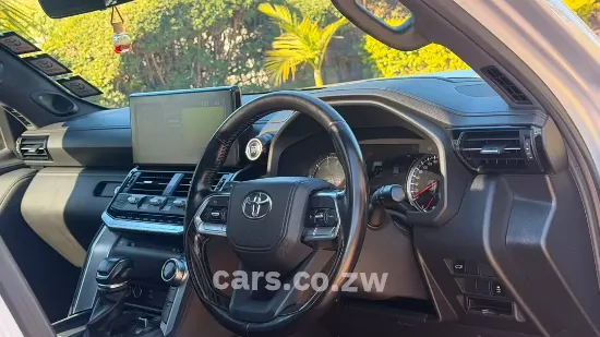 Picture of Toyota Land Cruiser 2023