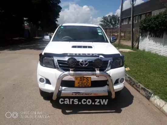 Picture of Toyota Hilux 2012