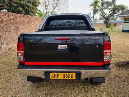 Picture of Toyota Hilux 2013