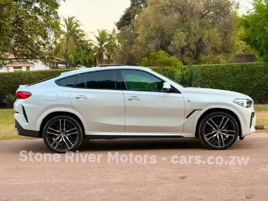 Picture of BMW X6 2022