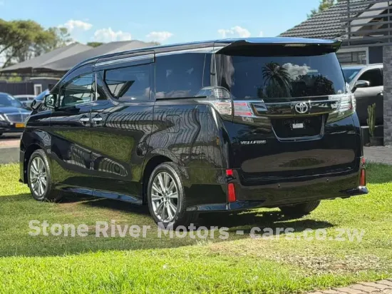 Picture of Toyota Alphard 2017