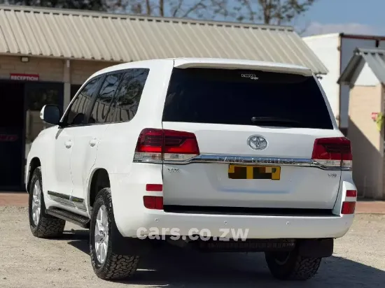 Picture of Toyota Land Cruiser 2024