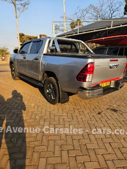 Picture of Toyota Hilux 2021