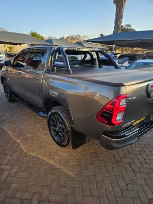 Picture of Toyota Hilux 2023