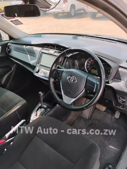 Picture of Toyota Corolla 2016