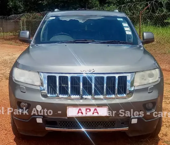 Picture of Jeep Grand Cherokee 2012