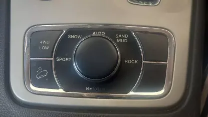 Picture of Jeep Grand Cherokee 2012
