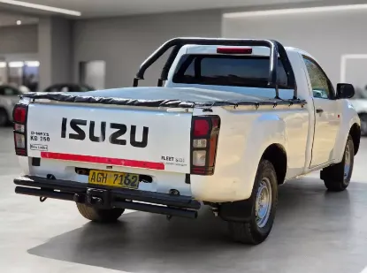 Picture of Isuzu KB250 2017