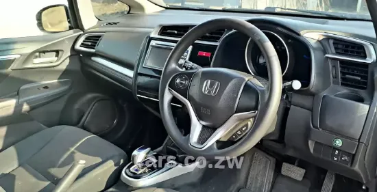 Picture of Honda Fit Hybrid GP5 For Hire