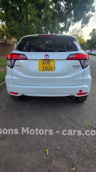 Picture of Honda Vezel 2017