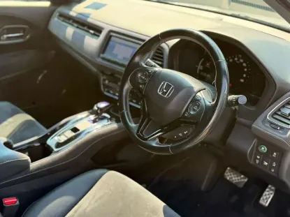 Picture of Honda Vezel 2016