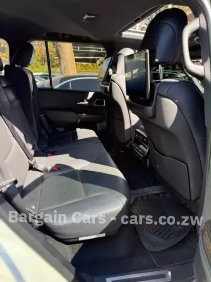 Picture of Toyota Land Cruiser 2023