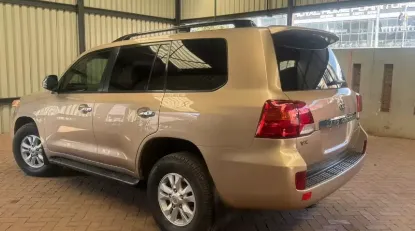 Picture of Toyota Land Cruiser 2014