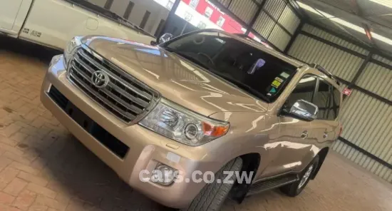 Picture of Toyota Land Cruiser 2014