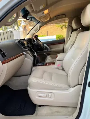 Picture of Toyota Land Cruiser 2014