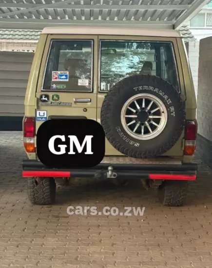 Picture of Toyota Land Cruiser 1980