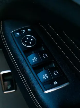Picture of Mercedes Benz ML-Class 2014