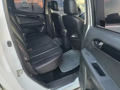 Picture of Isuzu KB250 2016
