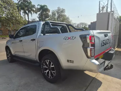 Picture of Isuzu X-Rider 2025