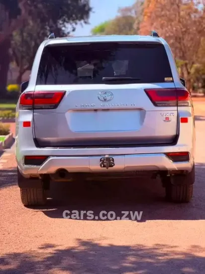 Picture of Toyota Land Cruiser 2022