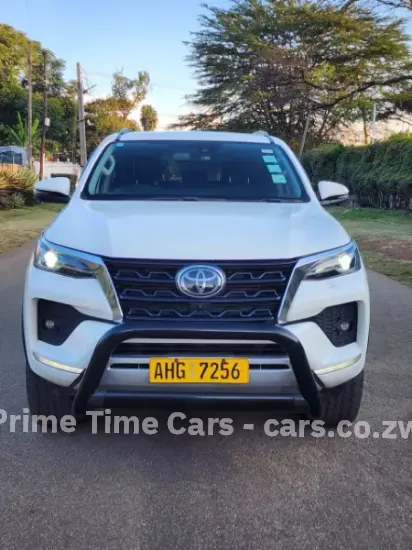 Picture of Toyota Fortuner 2021