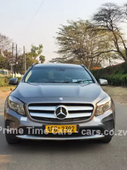 Picture of Mercedes Benz GLA 2016