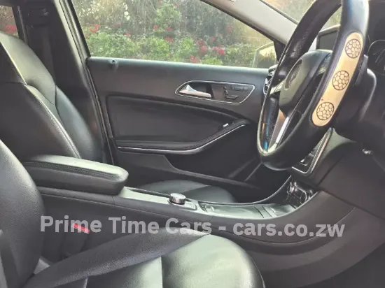 Picture of Mercedes Benz GLA 2016