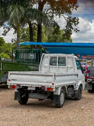 Picture of Mazda Bongo 2016