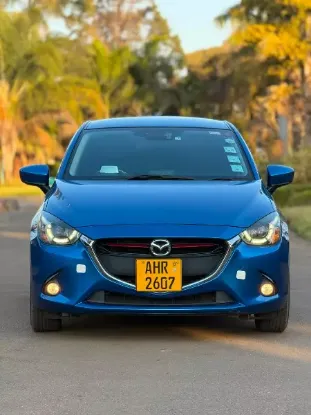 Picture of Mazda Demio 2017