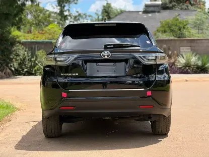 Picture of Toyota Harrier 2017