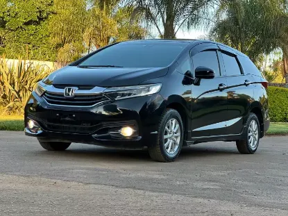 Picture of Honda Fit Shuttle 2017