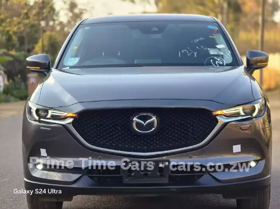 Picture of Mazda CX-5 2017