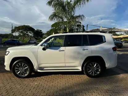 Picture of Toyota Land Cruiser 2023
