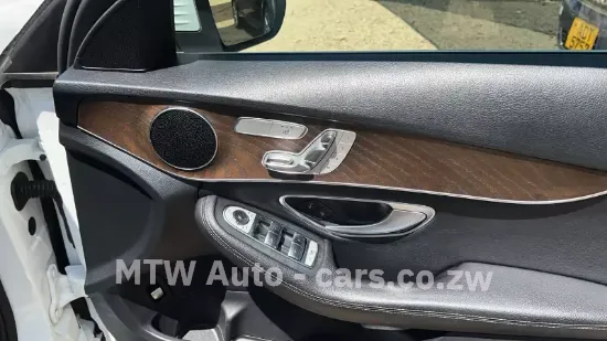 Picture of Mercedes Benz C-Class 2018